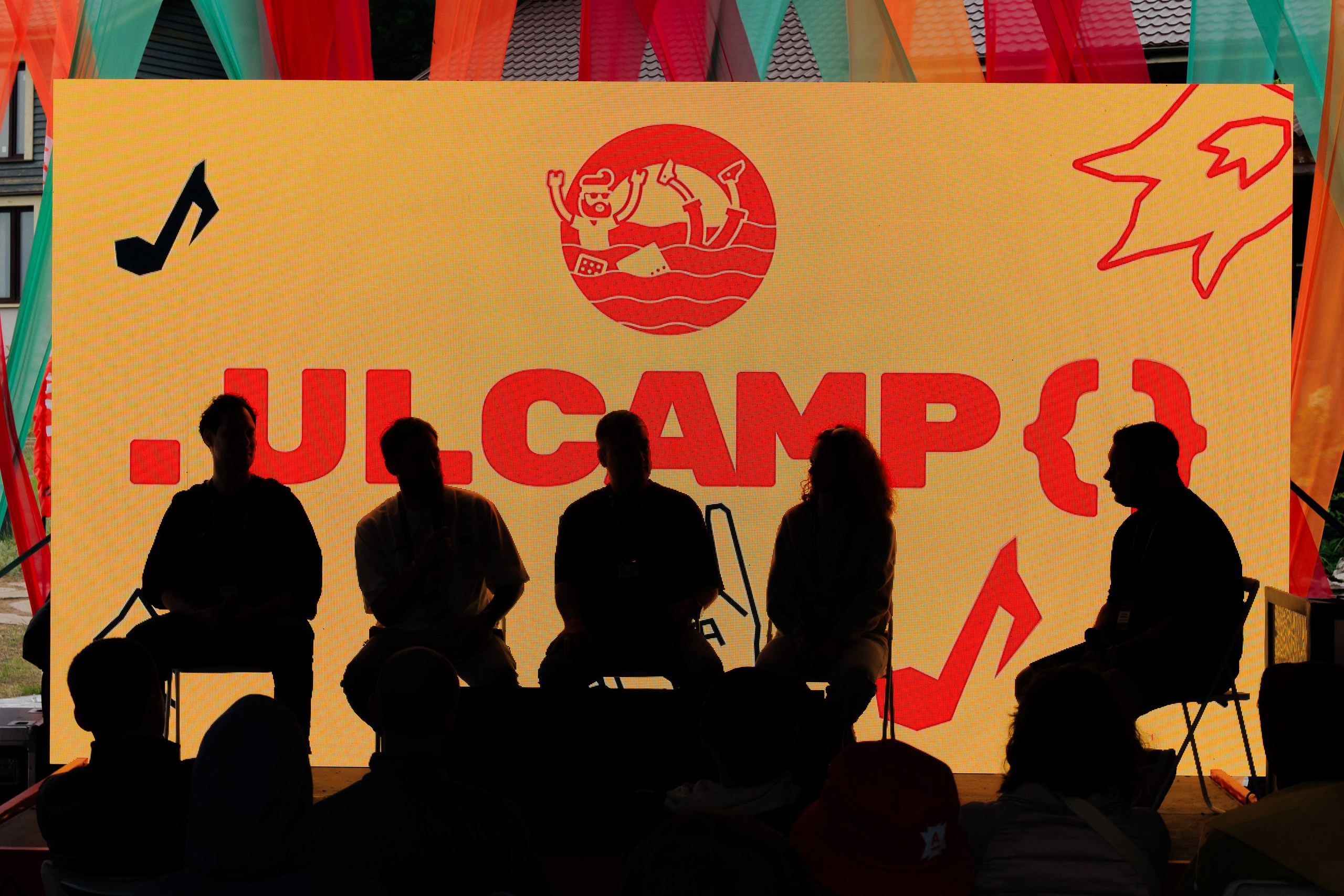 На ULCAMP'26 главным разговором стал не искусственный интеллект, а человек в эпоху ИИ